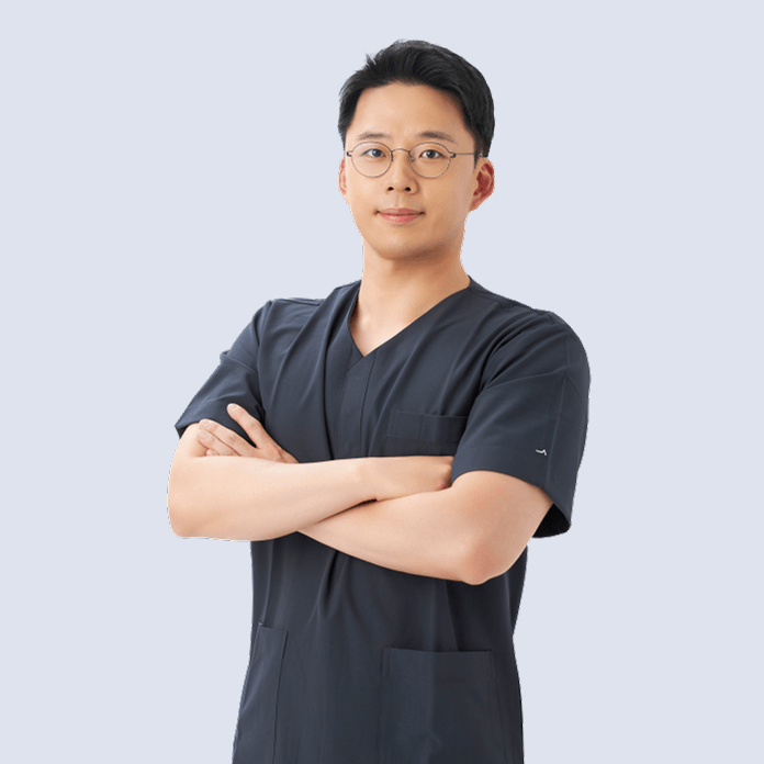 최상욱